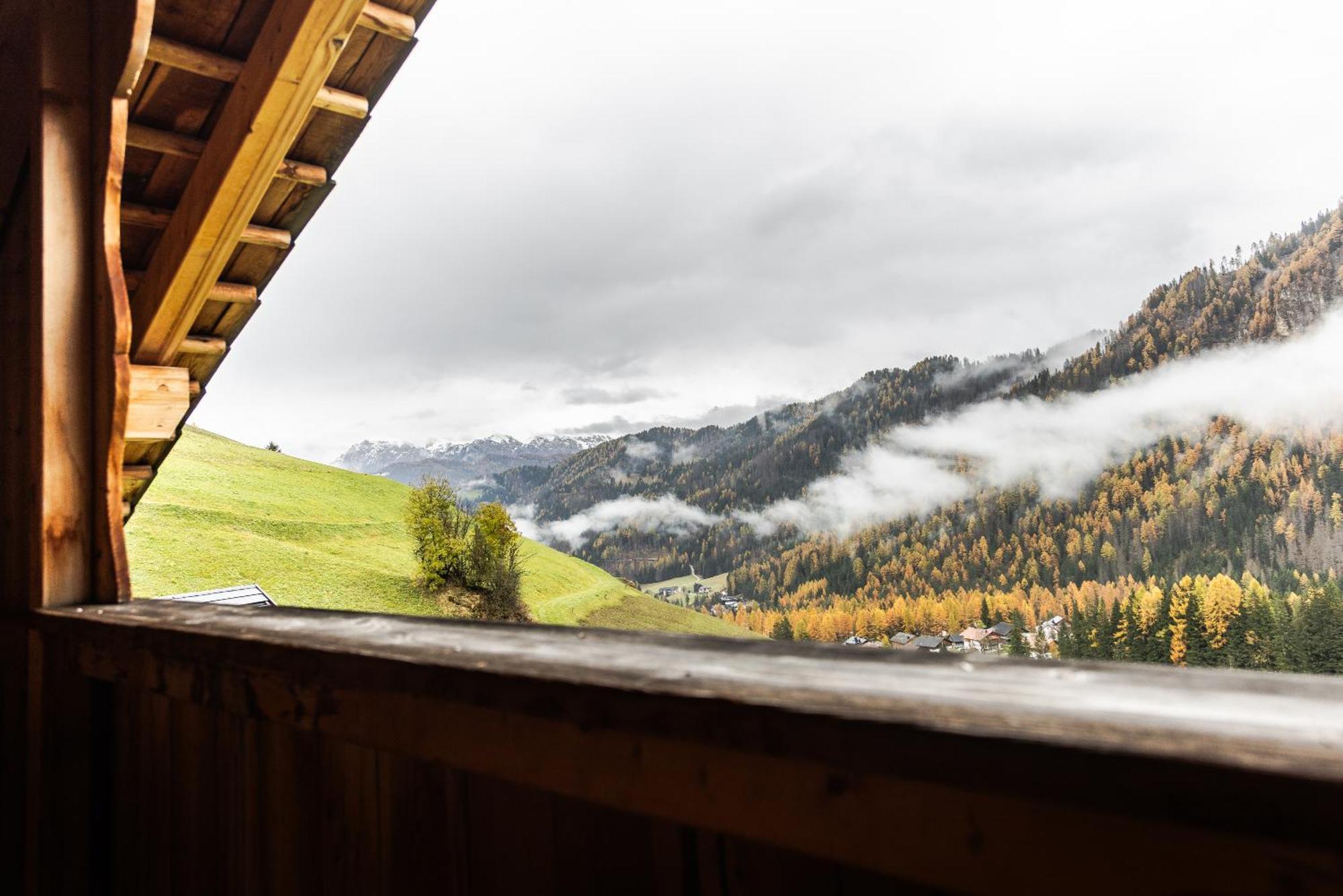 Hotel Pension Odles San Martino in Badia Esterno foto