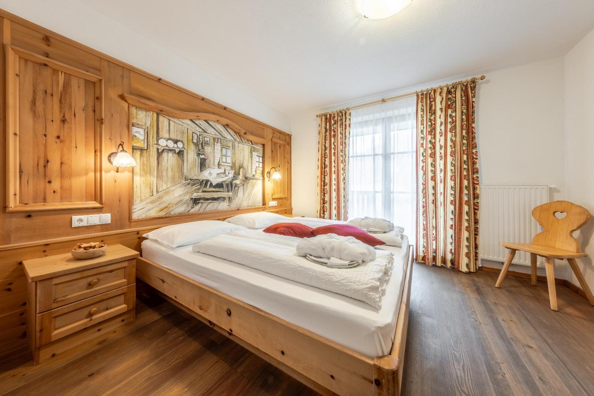 Hotel Pension Odles San Martino in Badia Esterno foto